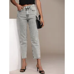 Calvin Klein Jeans Women Pure Cotton Mom Fit Jeans-picture-26