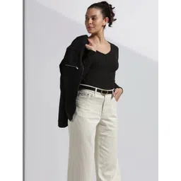 Calvin Klein Jeans Women V-Neck Slim Fit T-shirt-picture-18