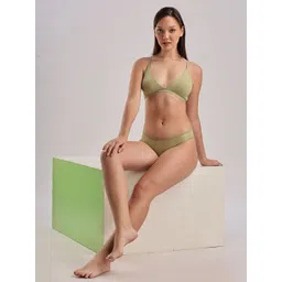 Calvin Klein Underwear Bra Half Coverage Lightly Padded-picture-18