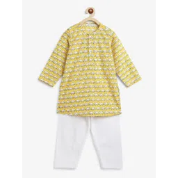 Campana Boys Ethnic Motifs Printed Pure Cotton Kurta with Pyjamas-picture-14