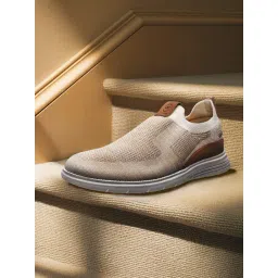 Campus Men's CHALK Beige Walking Shoes image 1