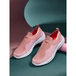 Campus Women's CAMP CALLIE Peach Walking Shoes-picture-22