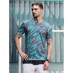 Campus Sutra Aqua Blue Charcoal Black Contrast-Stroke Activewear T-Shirt-picture-29