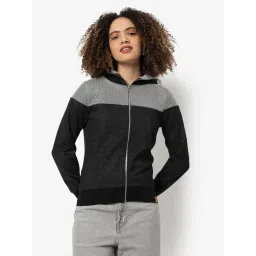 Campus Sutra Dark Grey Cotton Textured Hoodie-image-9