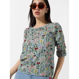 Campus Sutra Green Floral Print Top-picture-11