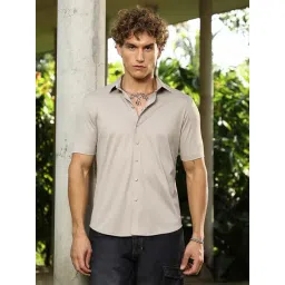 Campus Sutra Khaki Beige Seamless Solid Shirt-picture-39