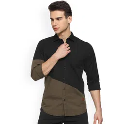Campus Sutra Men Black & Olive Green Regular Fit Colourblocked Casual Shirt-picture-32