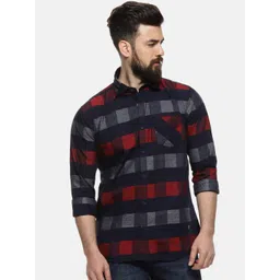 Campus Sutra Men Black & Red Regular Fit Checked Casual Shirt-picture-30