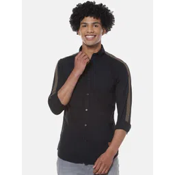 Campus Sutra Men Black Regular Fit Solid Casual Shirt-picture-25