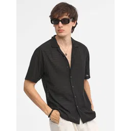 Campus Sutra Men Comfort Cuban Collar Micro Ditsy Printed Oversized Casual Shirt-picture-25
