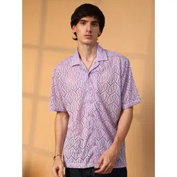 Campus Sutra Men Comfort Cuban Collar Solid Cotton Oversized Casual Shirt-picture-14