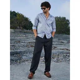 Campus Sutra Men Comfort Fit Cuban Collar Solid Cotton Casual Shirt image 5