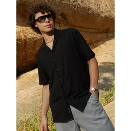 Campus Sutra Men Comfort Fit Cuban Collar Textured Casual Shirt-picture-28