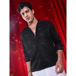 Campus Sutra Men Comfort Fit Cuban Collar Textured Casual Shirt-picture-27