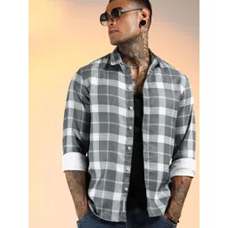 Campus Sutra Men Comfort Opaque Checked Casual Shirt-picture-27