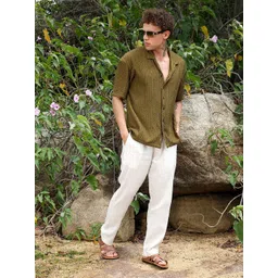 Campus Sutra Men Comfort Opaque Printed Casual Shirt-picture-23