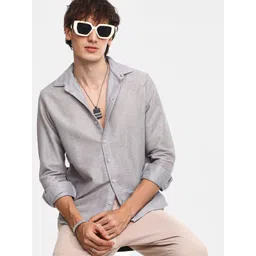 Campus Sutra Men Comfort Spread Collar Textured Cotton Casual Shirt-image-13