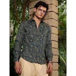 Campus Sutra Men Cotton Roses-Lined Embroidered Regular Fit Casual Shirt-picture-33