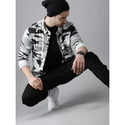 Campus Sutra Men Grey & White Standard Camouflage Print Casual Shirt-picture-22