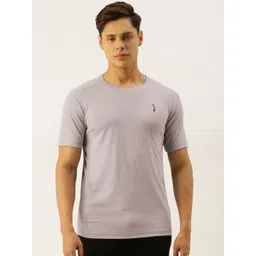 Campus Sutra Men Grey Solid Round Neck T-shirt-picture-16