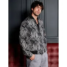 Campus Sutra Men Lightweight Biker Jacket image 5