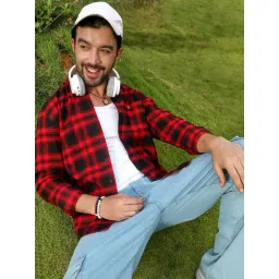 Campus Sutra Red & Black Cotton Regular Fit Checks Shirt-picture-16