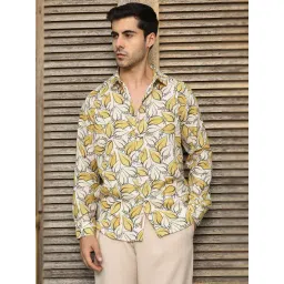 Campus Sutra Yellow Viscose Regular Fit Printed Shirt-picture-32