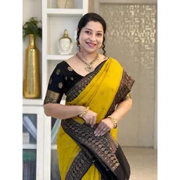 CANIZZARO Ethnic Motifs Woven Design Zari Banarasi Saree-picture-18