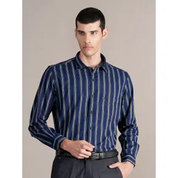 Cantabil Men Spread Collar Vertical Striped Cotton Casual Shirt-picture-24