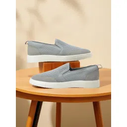 Cantabil Men Textured Slip-On Sneakers-picture-21