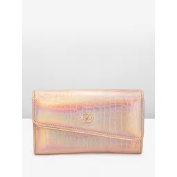 Caprese Iridescent Effect Textured Envelope Clutch-picture-18