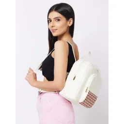 Caprese ZETA White Faux Leather Large Backpack-picture-34