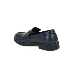 CARLO ROMANO Men Blue Solid Brush off Leather Loafers image 2