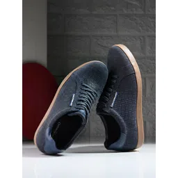 CARLO ROMANO Men Textured Round Toe Lightweight Leather Sneakers-image-27