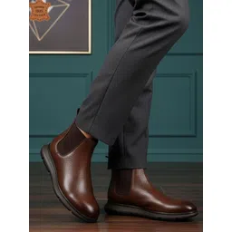 Carlton London Men Leather Textured Ankle Chelsea Boot-picture-12