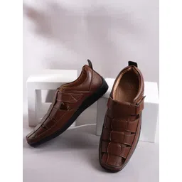 Carlton London Men Velcro Fisherman Sandals-picture-13