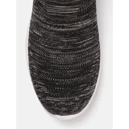 Carlton London Men Woven Design Slip-On Sneakers image 5