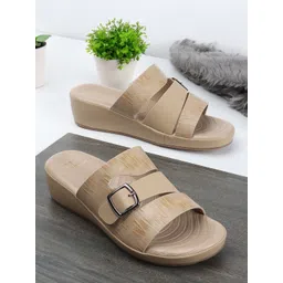 Carlton London Textured Buckle Detailed Comfort Heels-picture-23