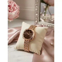Carlton London Women Brass Patterned Dial & Stainless Steel Bracelet Style Straps Analogue Watch CLW-CT-33-picture-17