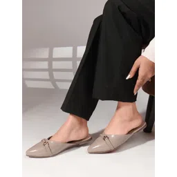 Carlton London Women Pointed Toe Mules-picture-30