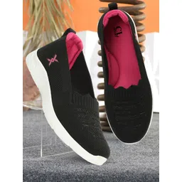 Carlton London Women Textured Round Toe Flyknit Mesh Slip-On Sneakers-picture-15