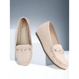 Carlton London Women's Cream Loafers-picture-26