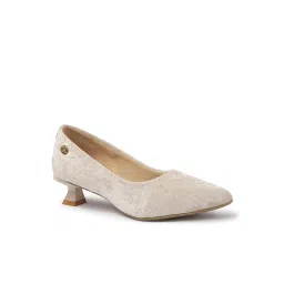 Carlton London Women's Cream Pump Shoes image 3