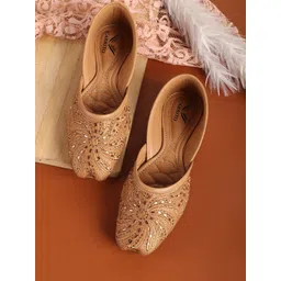 carrito Women Synthetic Round Toe Embellished Mojaris-picture-41