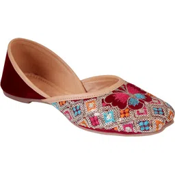 catbird Traditional Floral Embroidered Jutti Jutis For Women-picture-19