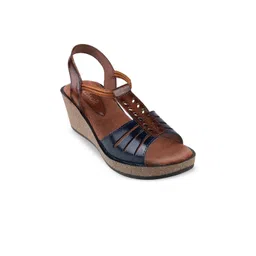 Catwalk Open Toe Leather Wedge Heel Sandals with Laser Cuts-picture-32