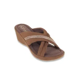 Catwalk Women's Brown Cross Strap Wedges-picture-26