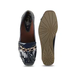 Catwalk Women's Navy Loafers image 4