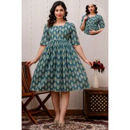 CeleBravo Cotton Half Sleeves Floral Printed Maternity Dress With Nursing Access - Green-picture-12