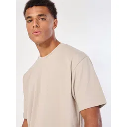 CELSIUS Men Solid Moisture Wicking Relaxed Fit T-shirt-picture-17